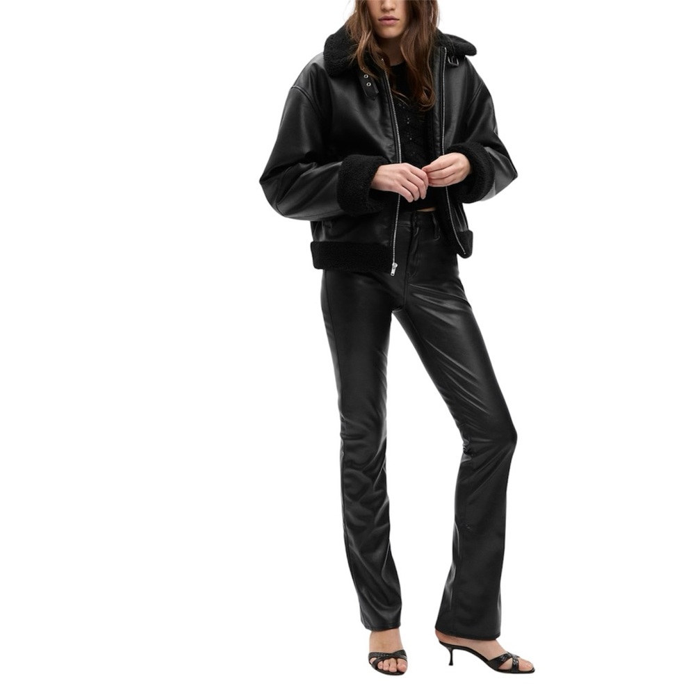 GAP black Mid Rise Vegan Leather Baby Boot Pants s27/4p
